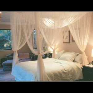 Mesh Bed Canopy
